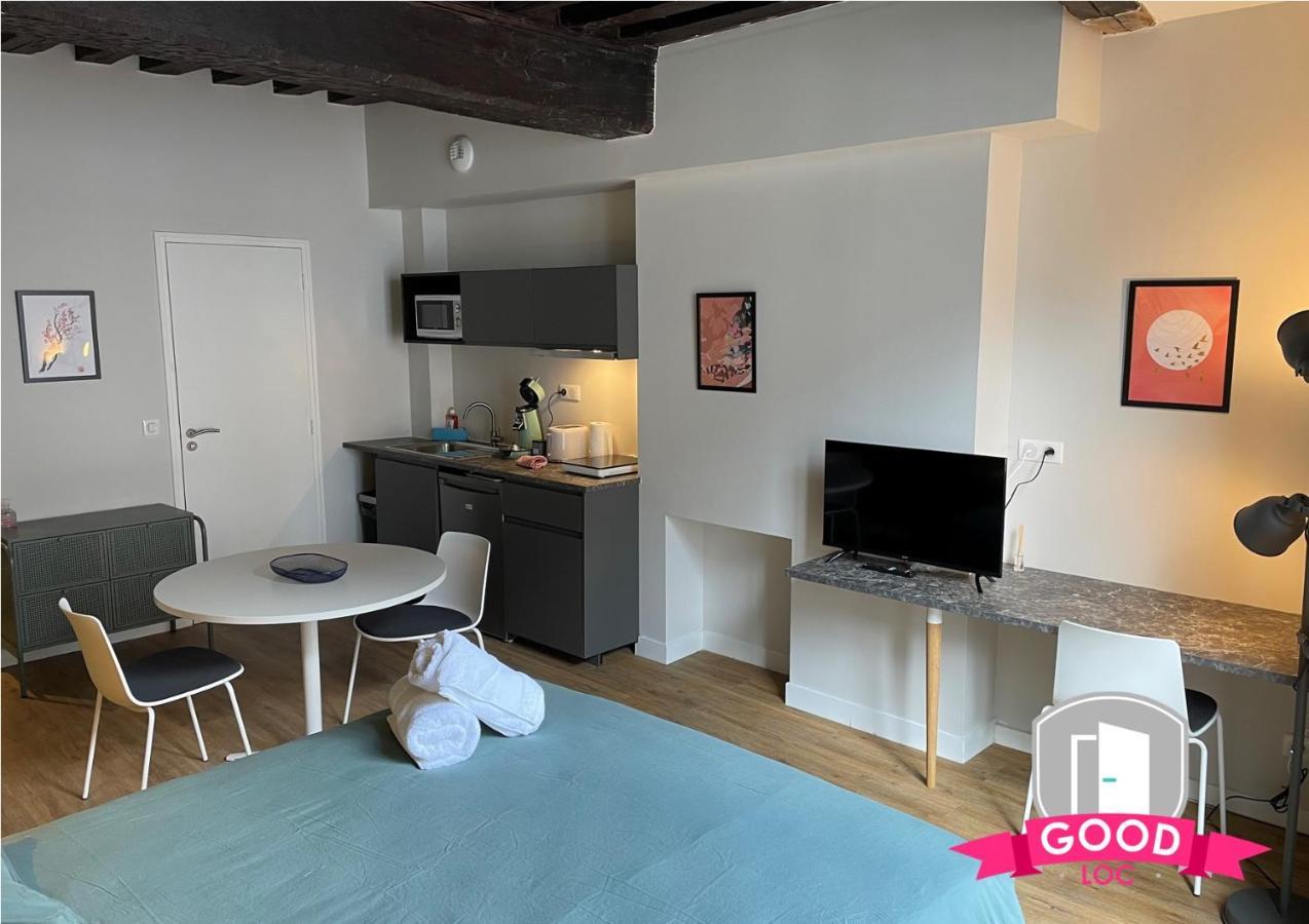 Somptueux Studio Hyper Centre Avec Wifi Lejlighed Orléans Eksteriør billede